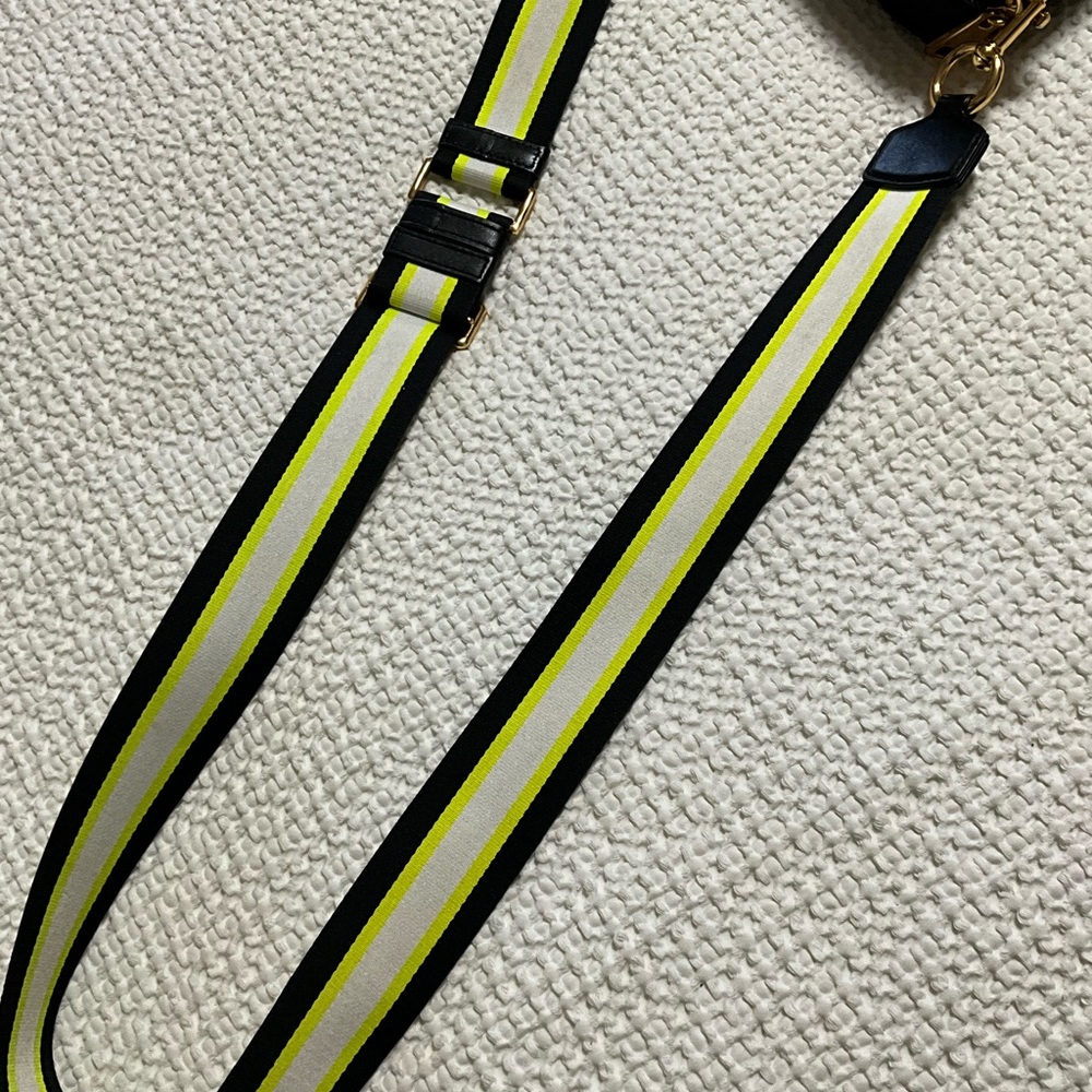 Marc Jacobs Black Crossbody Bag - Picture 14 of 16